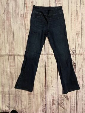 Women's Dark Blue Stretch American eagle kickboot pull on.